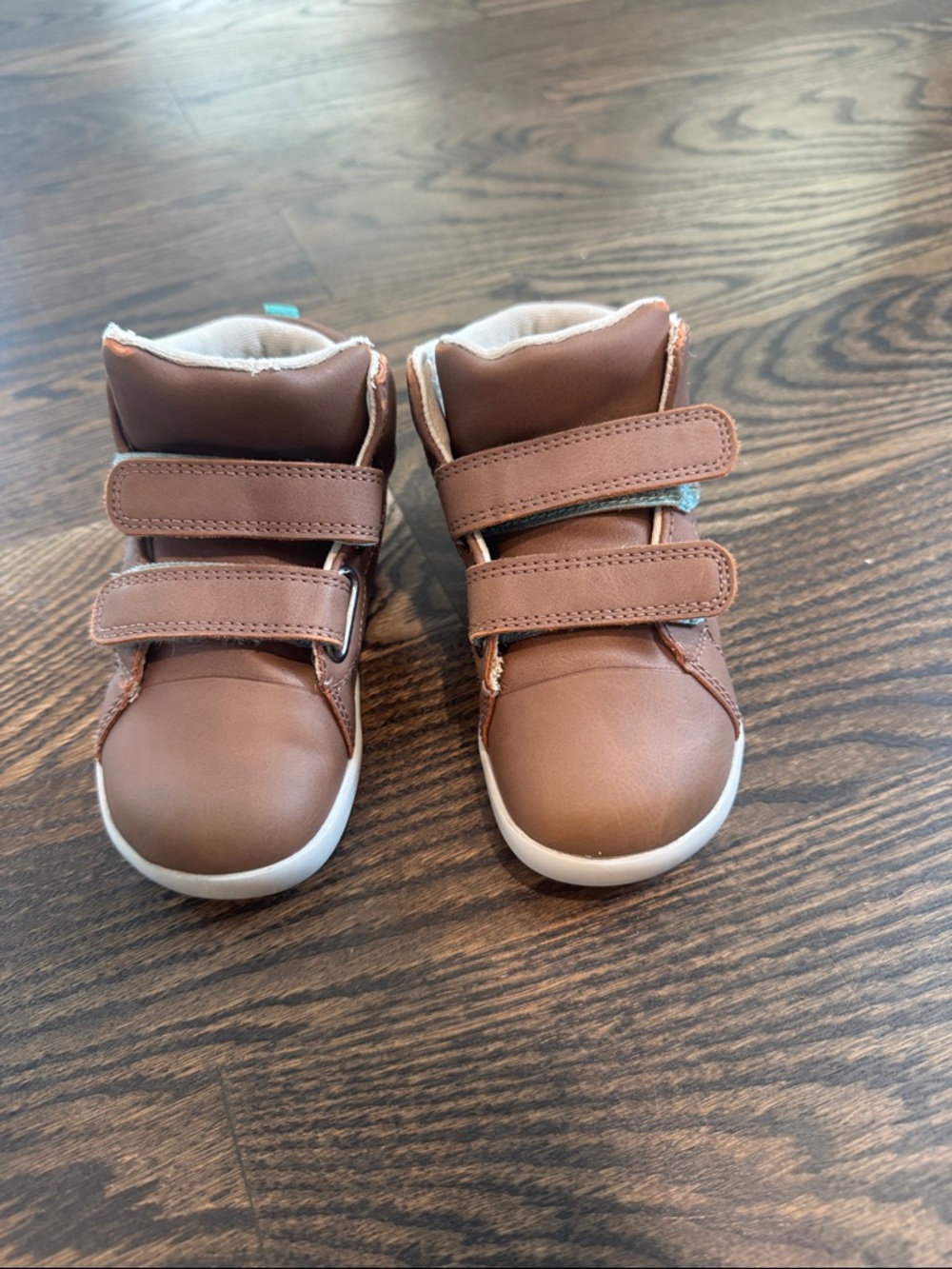 Ten Little Size 9 High-Top Sneakers